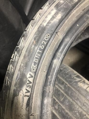 80 b4: Шины 235 / 45 / R 18, Лето, Легковые, Bridgestone — 3