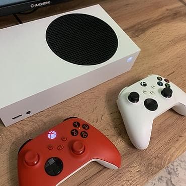 xbox 360 e: Xbox Series S + 2 геймпада Комплектация: - Консоль Xbox Series S — 3