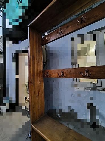 Напольная вешалка‑шкаф из массива дерева - Материал: натуральное