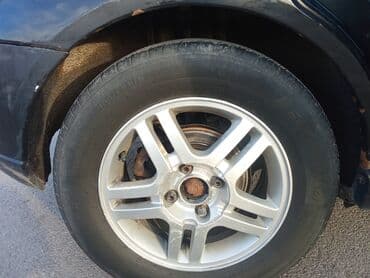 бу автомобиля: Ford Focus: 2000 г., 1.4 л, Механика, Бензин — 3