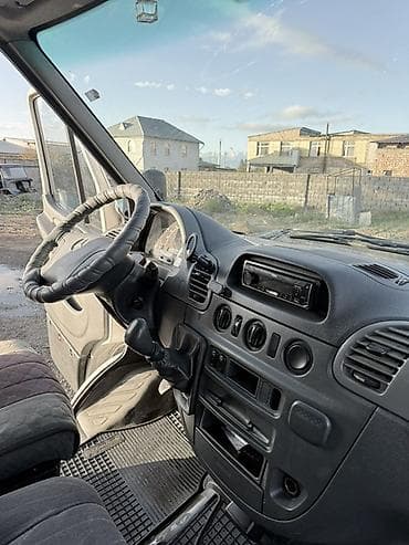 bmw 36: Легкий грузовик, Mercedes-Benz, Стандарт, 3 т, Б/у — 10