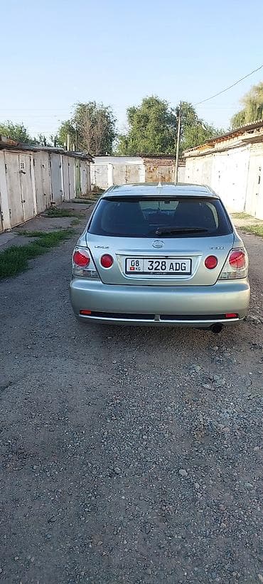 discovery 3: Lexus IS: 2001 г., 3 л, Автомат, Бензин, Седан — 10