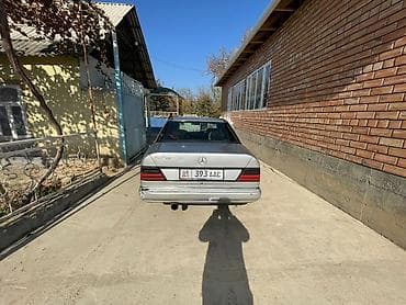 деу матиз 1: Mercedes-Benz W124: 1990 г., Седан — 2