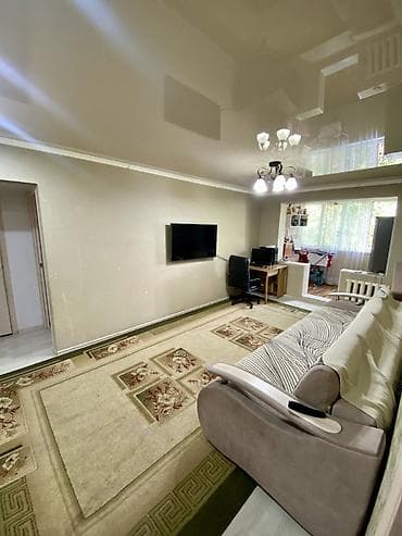 3: 3 комнаты, 58 м², 8 мкр 104 серия, 4 этаж, Евроремонт — 2
