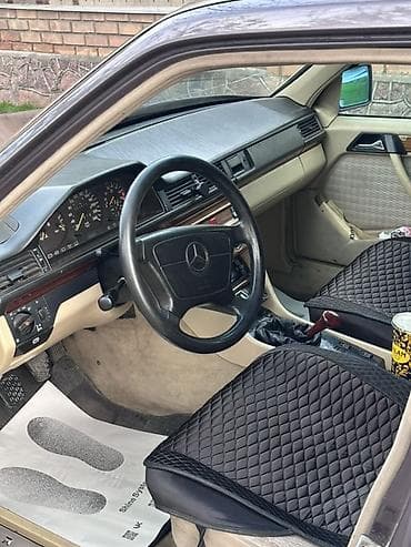ej ve: Mercedes-Benz W124: 1993 г., 2.2 л, Ручные, Бензин, Седан — 6