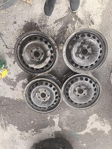 4 108: Железные Диски R 15 Комплект, отверстий - 5 — 1