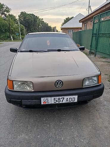 продаю арча бешик: Volkswagen Passat: 1990 г., Кол менен иштөөчү, Бензин, Универсал — 2