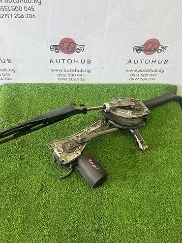механизм дворников: Трапеция дворников Mercedes-Benz — 1