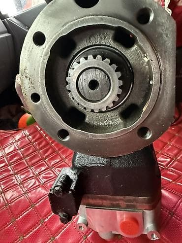 Компрессоры: Продам воздушный компрессор новый на Шахман Cummins двигатель новый — 4