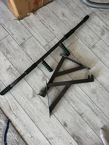 один штук: Турник, Турник, Настенный, Б/у, Самовывоз, Платная доставка — 2