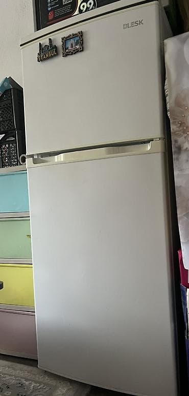 microsoft office: Двухкамерный холодильник BLESK, классический белый цвет. Особенности — 1
