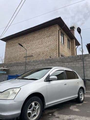 honda e: Honda Civic: 2001 г., Хэтчбэк — 2