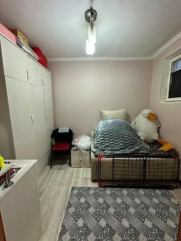 Недвижимость: 1 комната, 33 м², Индивидуалка, Дордой Плаза ТРЦ Индивидуалка, 1 этаж — 9