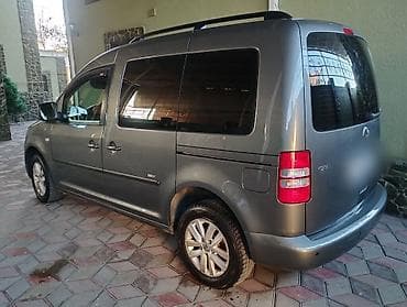 ниже рынка: Volkswagen Caddy: 2014 г., 1.2 л, Механика, Бензин, Универсал — 6