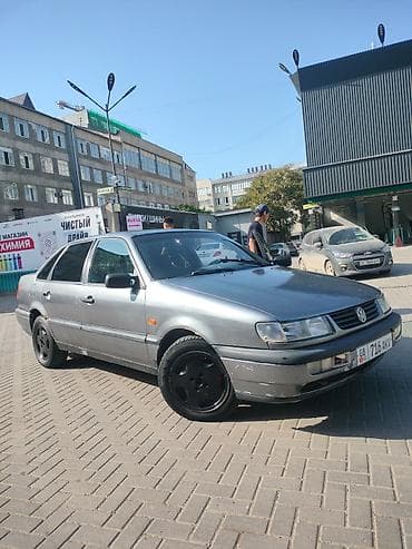 camry 2 2: Volkswagen Passat: 1995 г., 1.8 л, Механика, Бензин, Седан — 6