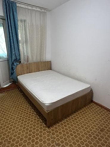купить опилки: Двуспальная кровать, С матрасом, длина - 200 см — 1