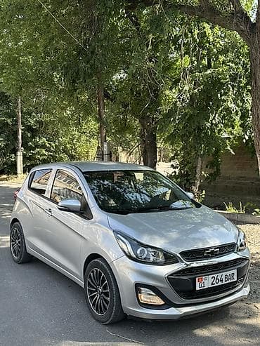 Chevrolet Spark: 2019 г., 1 л, Автомат, Бензин, Хэтчбэк