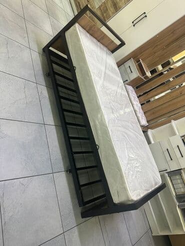 ищу кровать: Буйрутма эмеректер, Балдар бөлмөсү, Керебет — 1