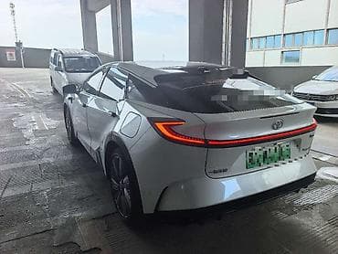 Унаа: Toyota bZ5: 2025 г., Электромобиль, Седан — 4