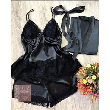 белая ночная сорочка: Стильная Пижамки Ткань атлас Качество люкс . Доставка по городу — 7