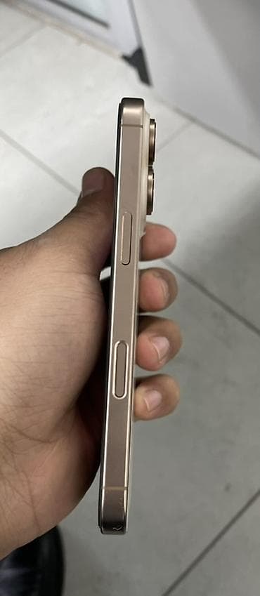 lalafo iphone: IPhone 16 Pro, Б/у, 128 ГБ, Desert Titanium, Зарядное устройство, Защитное стекло, Коробка, 92 % — 5