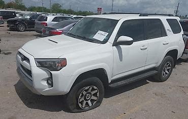 190: Toyota 4Runner: 2022 г., 4 л, Автомат, Бензин, Внедорожник — 3