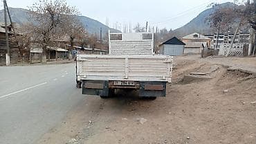 мерс грузовой 1524: *Спринтер такси *Спринтер услуги *Спринтер будка *Спринтер гидроборт — 2