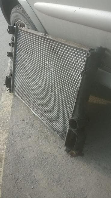 ауди радиатор: Мерседес бенс 221 S класс обем 5 .5Радиатор охлаждения двигателя для — 3