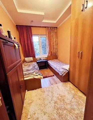 одно ком кв: 4 комнаты, 80 м², 105 серия, 4 этаж, Старый ремонт — 6