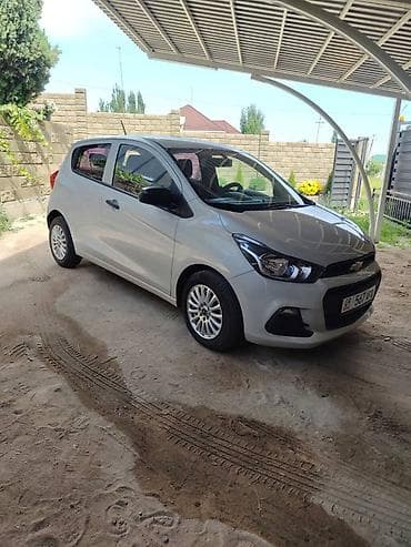 Chevrolet Spark: 2017 г., Автомат, Бензин, Хэтчбэк — 1