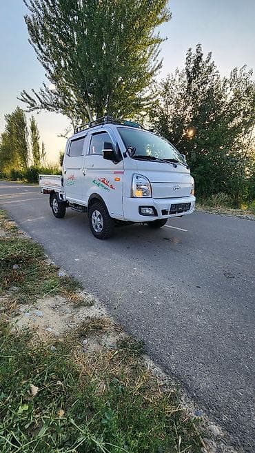 mazda 2000: Hyundai Porter: 2020 г., 2.5 л, Механика, Внедорожник — 1