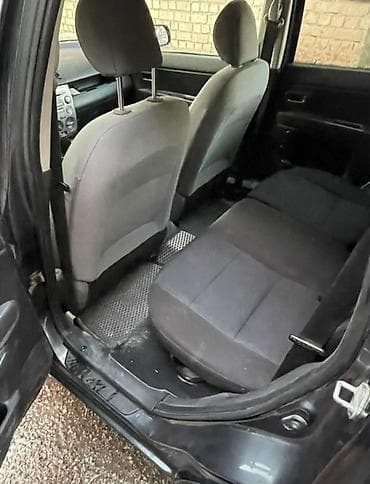 Транспорт: Mazda Verisa: 2006 г., 1.5 л, Механика, Бензин, Хэтчбэк — 5