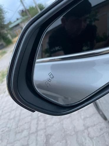 r19: Toyota Camry: 2018 г., 2.5 л, Автомат, Бензин, Седан — 9