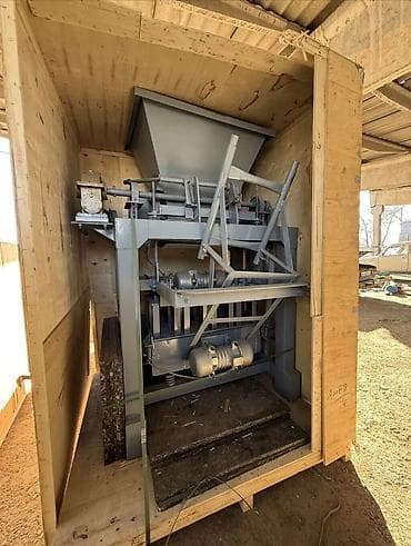 Курулуш жабдуулары: Полуавтоматическая линия для производства кирпича HY4-35B Назначение — 4