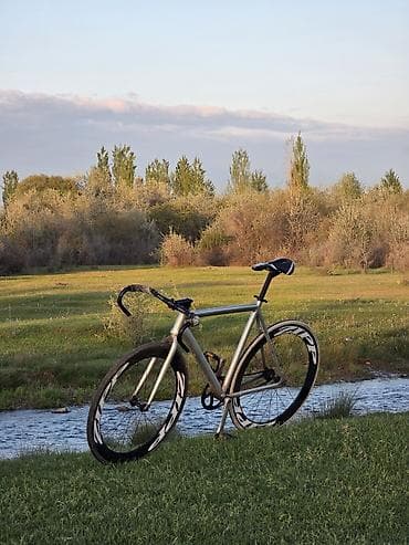 велозапчасти в бишкеке: Фикс, рама gray team размер L, цепь новая, отъездил на ней меньше — 1