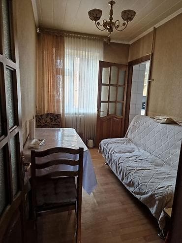 3 бөлмө, Кыймылсыз мүлк агенттиги, Толугу менен эмереги бар