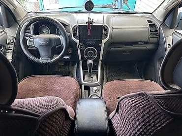 kugoo wish 01: Isuzu D-Max: 2022 г., 3 л, Автомат, Дизель, Пикап — 10