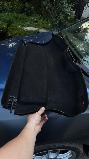 Автозапчасти: Полка багажника для Ford Fiesta (5‑дверный хэтчбек, поколение — 3
