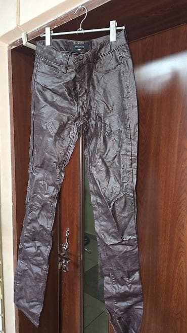 Брюки Италия "Just Casta" кожа натуральная, в оригинале, размером 26 at lalafo.kg Брюки Италия "Just Casta" кожа натуральная, в оригинале, размером 26