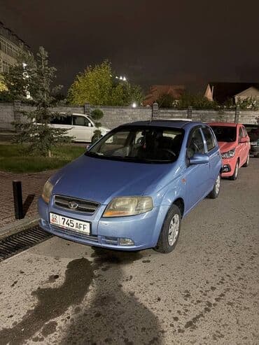 Daewoo Kalos: 2003 г., 1.4 л, Автомат, Бензин, Хэтчбэк