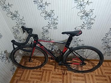 Аренда велосипедов: Шоссейный велосипед, Format, Рама L (172 - 185 см), Б/у — 5