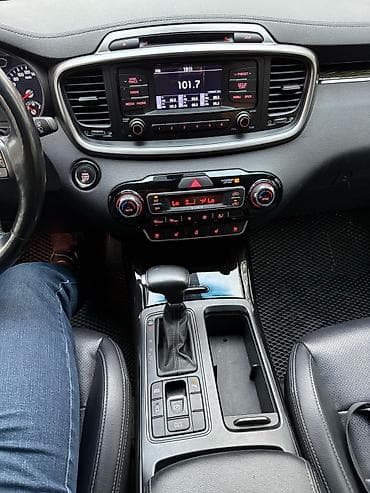 4 7: Kia Sorento: 2017 г., 2.2 л, Автомат, Дизель, Кроссовер — 1