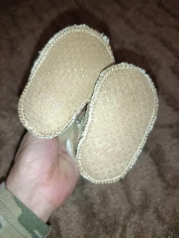 det: Детские пинетки-угги H&M Прислали с США. Находятся в Рабочем — 3