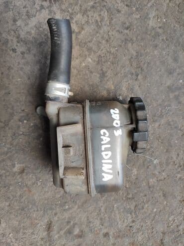 runx alex: Бачок Toyota Б/у, Оригинал, Япония — 1