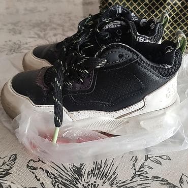 Детская обувь: Детская обувь, набор из 3 пар. 1) Кроссовки на липучках — 3