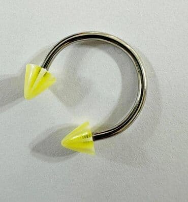 в единственнои экземпляре: Пирсинг для носа и пупка, расцветки как на фото, цена за 1 шт — 5