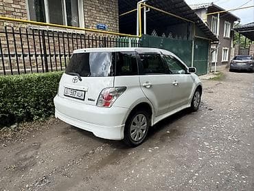 евро 5: Toyota Ist: 2003 г., Автомат, Бензин, Хэтчбэк — 6