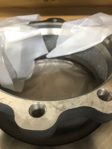 Тормозные диски колодки даф, Вольво скания саф, мерс, даф