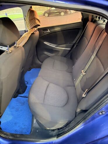 шины для фронтального погрузчика: Hyundai Solaris: 2011 г., 1.4 л, Автомат, Бензиновая, Седан — 6