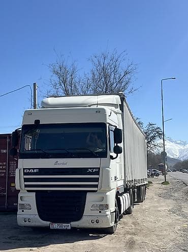 xf: Тягач, DAF, 2012 г., Тентованный — 6